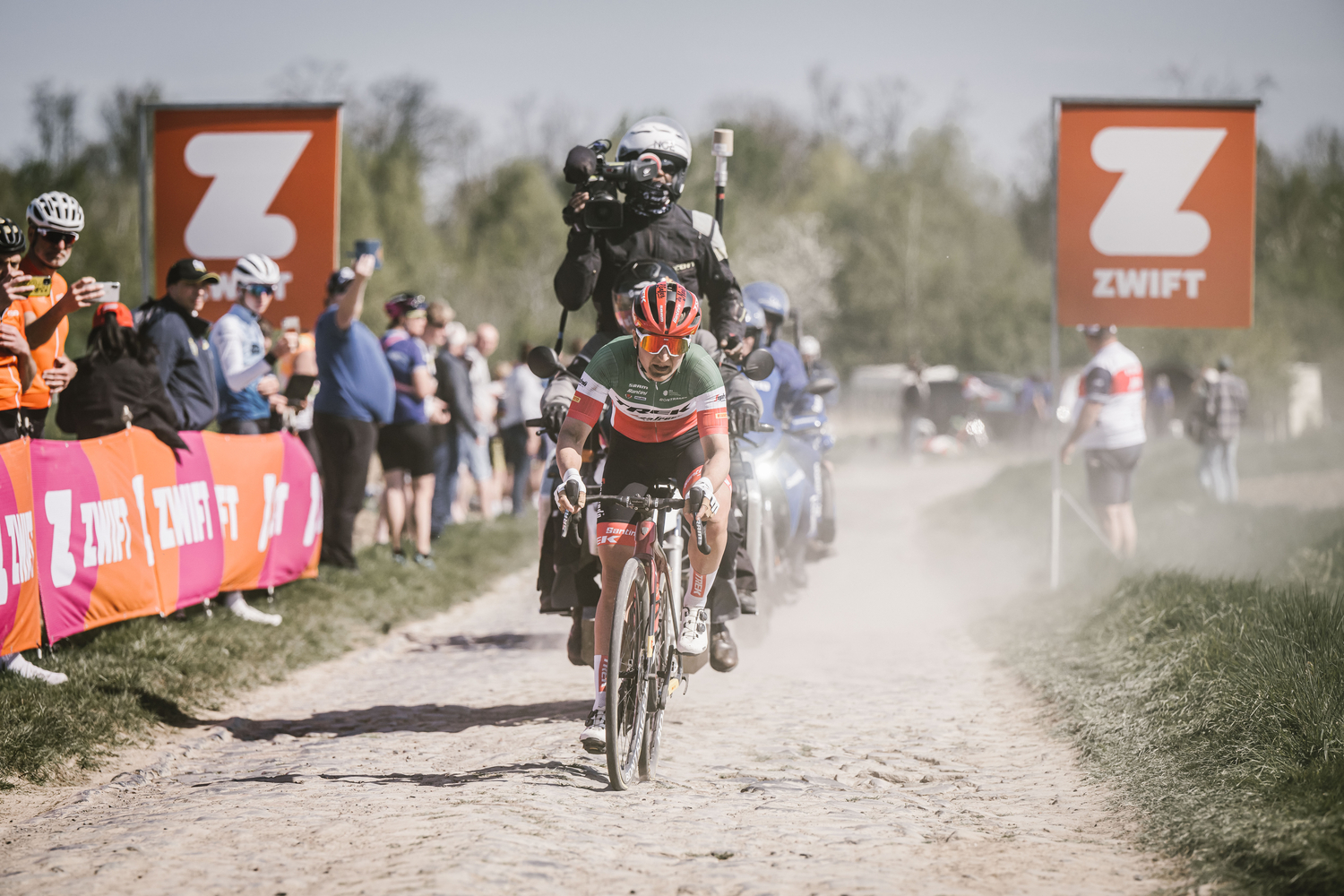 16/04/2022 – Paris-Roubaix femmes avec Zwift - Elisa BALSAMO (TFS)